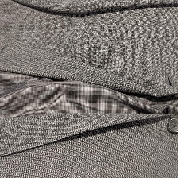 Sports Coat - Kenneth Cole Blazer / Jacket - Great Condition, Barely Used, 36S - Picture 6 of 8